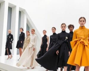 Prada: Designs, die Minimalismus und Mut vereinen